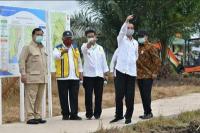 Presiden Jokowi didampingi Syahrul Tinjau Food Estate di Kapuas