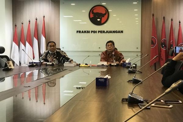 Fraksi PDI Perjuangan (PDIP) melakukan rotasi terhadap pimpinan Badan Legislasi (Baleg) DPR RI. Dimana, Rieke Diah Pitaloka digantikan Komjen (Purn) M Nurdin sebagai Wakil Ketua Baleg DPR.