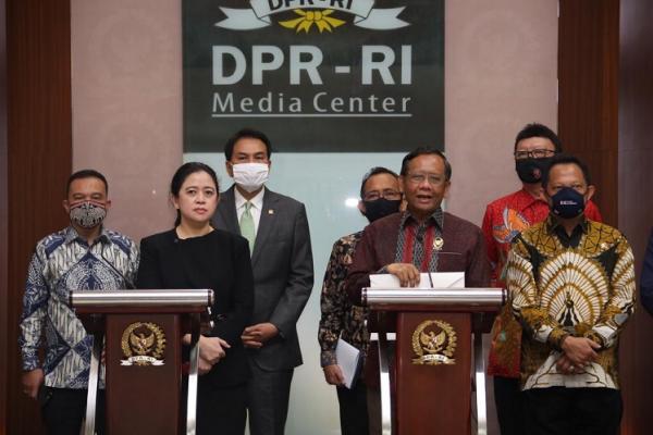 Pemerintah resmi menyampaikan Rancangan Undang-undang tentang Badan Pembinaan Ideologi Pancasila (RUU BPIP) kepada DPR RI dan berharap mendapat masukan dari seluruh elemen masyarakat.