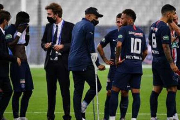 Paris Saint-Germain mengkonfirmasi bahwa Kylian Mbappe telah menderita keseleo 