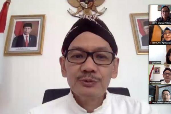 Direktur Jenderal Pendidikan Tinggi (Dirjen Dikti), Nizam, meyakini bahwa Indonesia kaya akan talenta-talenta SDM dosen yang unggul di berbagai bidang, yang berpotensi menjadi penggerak perubahan.