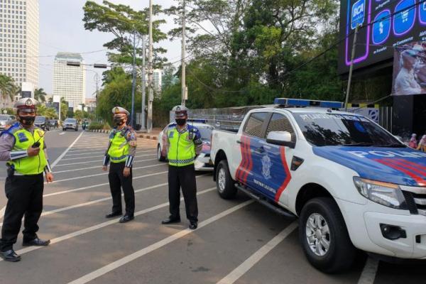 Malam ini, polisi dan Dushub akan melakukan rekayasa lalu lintas di sepanjang Jalan Laksamana Malahayati, Jakarta Timur.