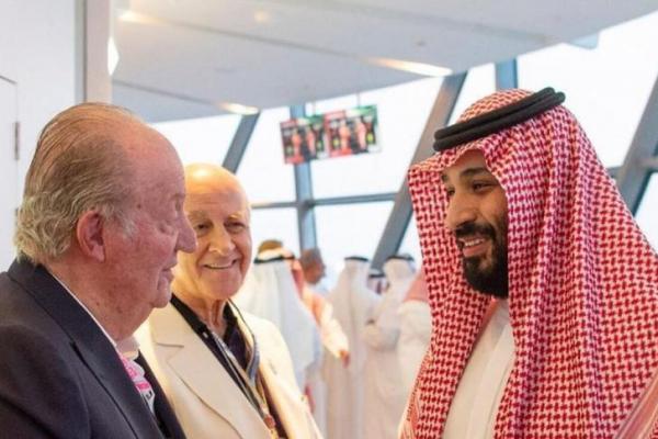 Mantan Raja Spanyol, Juan Carlos, menolak tawaran Saudi untuk pindah ke istana kerajaan setelah turun takhta