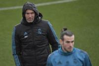 Tak Bahas Bale, Giggs Sebut Bahasa Inggris Zidane Buruk