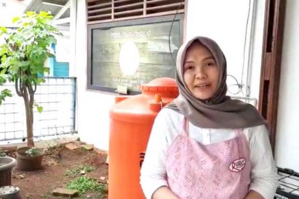 Sudah dua minggu Eny belum kunjung mendapatkan pesan balasan dari salah seorang pasien kanker payudara yang ia dampingi di Rumah Sakit Kanker Dharmais (RKSD) Jakarta. Pesan yang dia kirim lewat WhatsApp itu cuma dibaca.