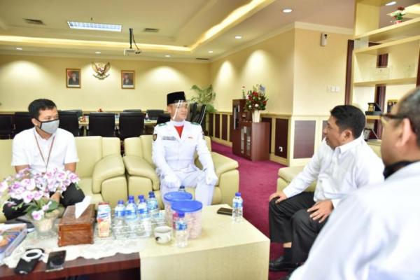 Adzan diterima oleh Direktur Jenderal Pendidikan Islam Kementerian Agama RI, Muhammad Ali Ramdhani, di kantornya, pada Selasa (18/8) siang.