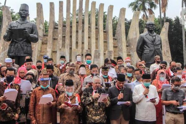 Zuhair Al-Shun mencatatkan noktah hitam karena menghadiri Deklarasi KAMI yang bertujuan memakzulkan Pemerintahan Indonesia yang sah.