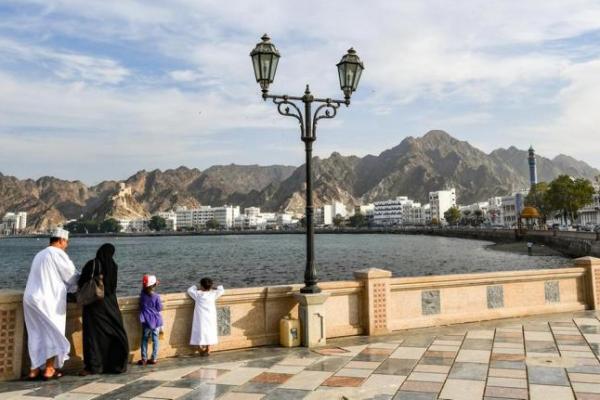 Pemerintah Oman akan membuka kembali penerbangan internasional pada 1 Oktober mendatang setelah ditangguhkan