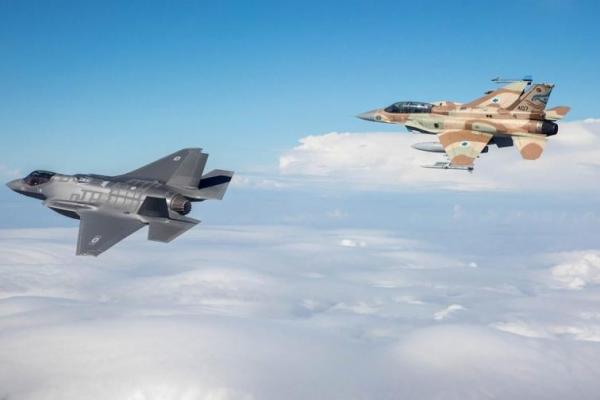 Uni Emirat Arab, yang baru-baru ini menandatangani perjanjian perdamaian bersejarah yang disponsori AS dengan Israel, tidak akan menerima jet tempur siluman F-35 Amerika