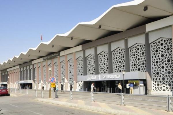 Suriah membuka kembali bandara Damaskus untuk lalu lintas komersial internasional reguler setelah berhenti enam bulan karena pandemi virus corona,