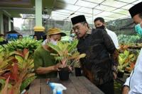 Kunjungi Krokot Nursery, Gus Jazil: Indonesia Bisa Menjadi Pengekspor Aglaonema