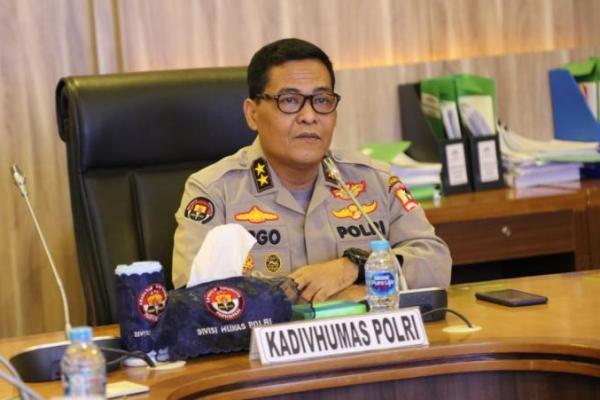Bareskrim Polri secara resmi menghentikan kasus dugaan penyerangan Laskar FPI kepada polisi di Tol Jakarta-Cikampek KM 50