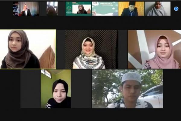 Direktur Pendidikan Diniyah dan Pondok Pesantren Waryono Abdul Ghofur mengatakan, selawat yang dinyanyikan dengan lantunan yang merdu dan indah oleh para youtuber merupakan gambaran Islam yang sesungguhnya.