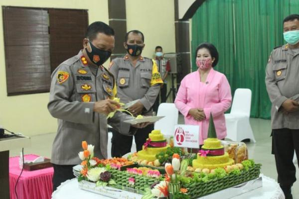 Peringatan HKGB Ke 68 tahun 2020 dipimpin langsung oleh Ketua Umum Bhayangkari Ny. Firti Idham Azis dengan di dampingi Kapolri Jenderal Polisi Idham Azis, M.Si.