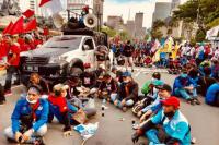 Gerakan Pembangkangan Sipil Membayangi UU Omnibus Law