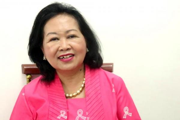 Yayasan Kanker Payudara Indonesia (YKPI) mengajak perempuan Indonesia untuk melakukan deteksi dini kanker payudara, sebagai bentuk kecintaan terhadap diri sendiri.
