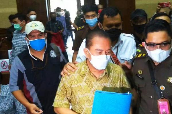 Djoko Tjandra baru menjalani hukuman dua tahun pidana penjara pada akhir Juli 2020 atas perkara cessie Bank Bali berdasarkan putusan kasasi MA tahun 2009.