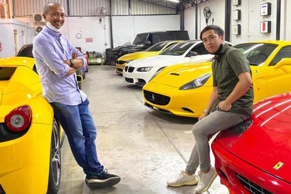 Andreas Stanley merupakan seorang pengusaha muda di bidang otomotif. Diketahui, dirinya memiliki showroom mobil mewah di Surabaya.