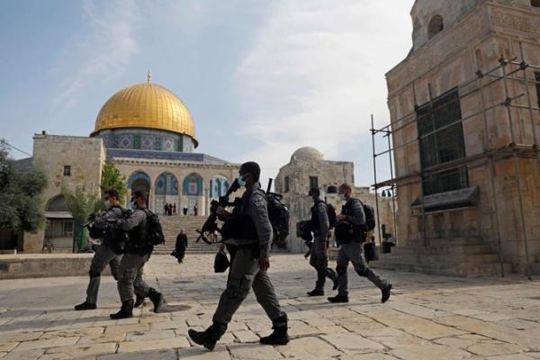Lapid menyalahkan ketegangan baru di lokasi itu pada teroris yang mencoba menghasut kekerasan.
