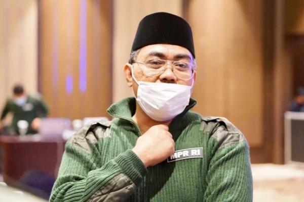Waketum PKB, Jazilul Fawaid meminta Demokrat tidak menebar kecurigaan. Apalagi menyangkut keluarga Presiden Jokowi