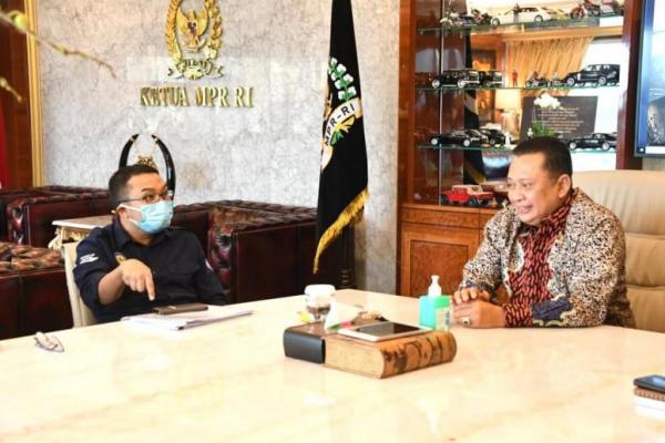 Ketua MPR RI Bambang Soesatyo mengapresiasi langkah Ikatan Motor Indonesia (IMI) yang memasukan paham kebangsaan Empat Pilar MPR RI dalam anggaran dasar organisasinya.