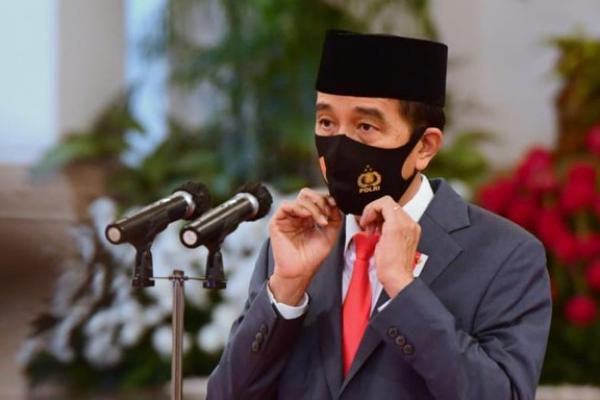Presiden RI Joko Widodo berikan 6 gelar pahlawan nasional. Siapa saja mereka?
