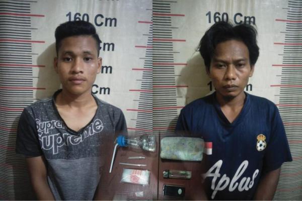 Kapolsek Padang Tualang AKP Tarmizi Lubis, yang dikonfirmasi Jurnas.com, membenarkan adanya penangkapan dua orang tersangka kasus narkotika jenis sabu.