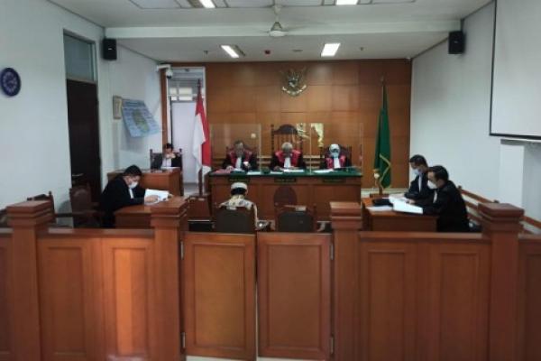 Ketua Majelis Hakim Syafrudin A Rafiek bersama Hakim Anggota Sri Asmarani serta Tohari Tapsirin dalam putusannya menyatakan, mantan juru ukur BPN tersebut tidak melakukan kesalahan dalam melakukan tugasnya. 
