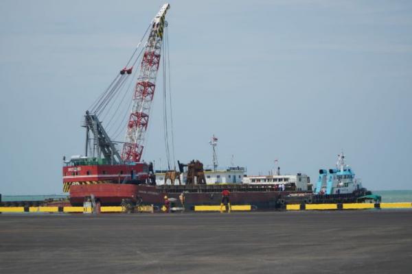 Secara akumulasi, progres pembangunan Pelabuhan Patimban tahap pertama telah mencapai 89%.