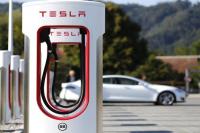 Tesla Berencana Produksi Charger Mobil Listrik di China