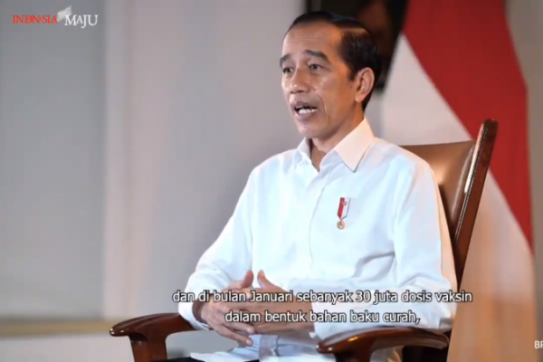 Jokowi meminta agar semua pihak memperhatikan pengumuman terkait proses vaksinasi