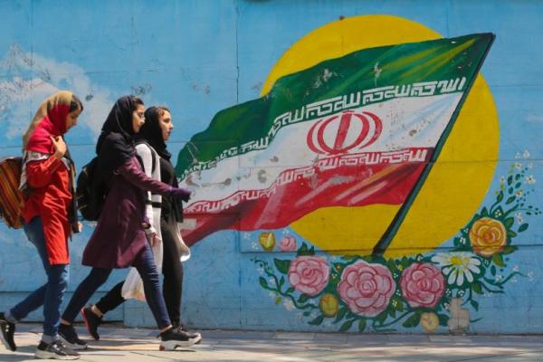 Sebanyak 7.323 gadis di bawah usia 14 tahun dinikahkan di Iran antara Maret dan Mei tahun 2020.