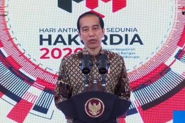 Jokowi pun mengatakan bahwa kinerja pemberantasan korupsi bukan diukur dari seberapa banyak kasus yang ditemukan