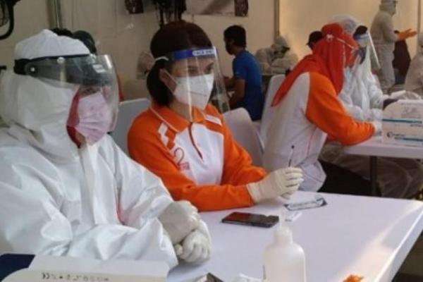 Warga Jakarta yang memaksakan diri mudik dan liburan wajib siapkan rapid tes antigen non reaktif.