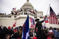 Pendukung Trump Serbu Gedung Capitol, Empat Orang Tewas