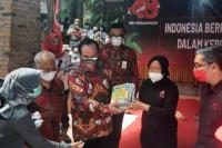 Ribuan Eksemplar Buku Perpusnas Penuhi Koleksi Perpustakaan Mega Ilmu Ciliwung