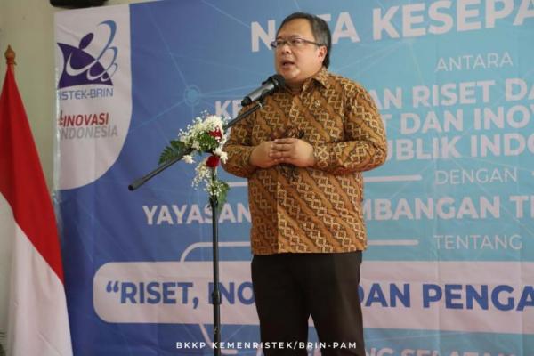 Bambang Brodjonegoro mengatakan, perguruan tinggi yang mampu menjawab relevansi kebutuhan masyarakat adalah perguruan tinggi yang terbiasa menjalin kerja sama dengan dunia usaha dan industri.