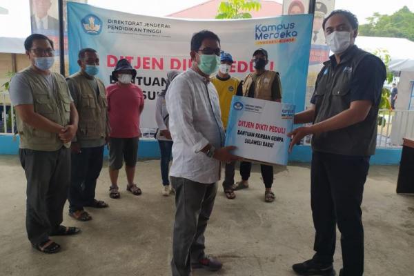 Pengiriman bantuan disalurkan melalui Kantor Lembaga Layanan Pendidikan Tinggi (LLDikti) Wilayah IX Sulawesi