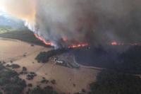 Gelombang Panas di Australia Menimbulkan Bahaya Kebakaran Hutan