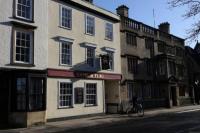 Miliki Sejarah 450 tahun, Restorant Oxford Menyerah Pada COVID
