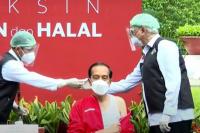 Presiden Jokowi Divaksin Lagi, Ini Rasanya