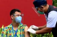  Raffi Ahmad Divaksin Lagi: Kayak Digigit Semut