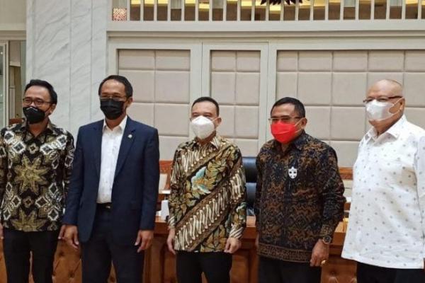 Wahyu Sanjaya ditetapkan menjadi Ketua Badan Akuntabilitas Keuangan Negara (BAKN) DPR RI menggantikan Marwan Cik Asan. 