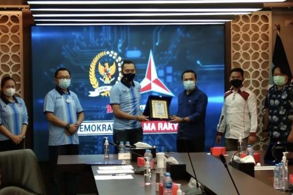 Fraksi Partai Demokrat (FPD) DPR menggelar audiensi dengan Pengurus Koordinatoriat Wartawan Parlemen (KWP) 2020-2022. Acara itu digelar dengan mengikuti protokol kesehatan guna mencegah penyebaran Covid-19.