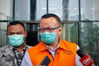 KPK Buka Kemungkinan Tuntut Pidana Mati Edhy Prabowo dan Juliari Batubara 