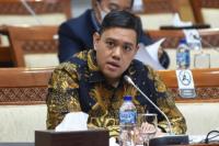 Komisi I DPR Soroti Polemik Masuknya Kapal Asing ke Wilayah Indonesia