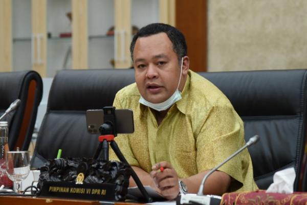 Komisi VI DPR RI memanggil sejumlah direktur utama bank BUMN untuk rapat dengar pendapat (RDP), Senin (14/6). Rapat membahas tindak lanjut kunjungan kerja reses Komisi VI pada Februari 2021 lalu di Jawa Tengah, Jawa Timur dan Bali. 