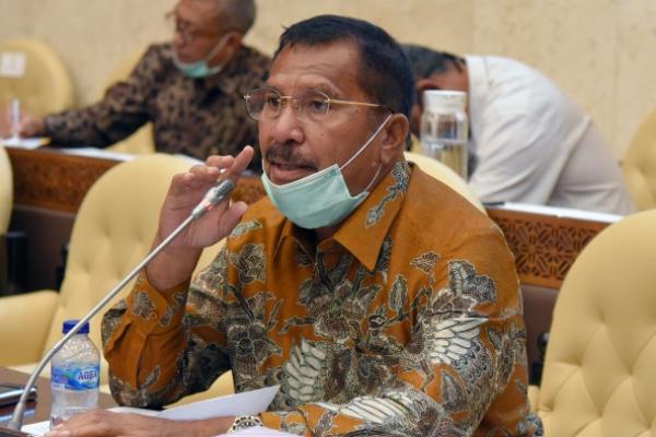 Kementerian Kelautan dan Perikanan RI (KKP) diminta untuk meningkatkan capaian kapasitas pendanaan bagi nelayan dan masyarakat perikanan indonesia. 