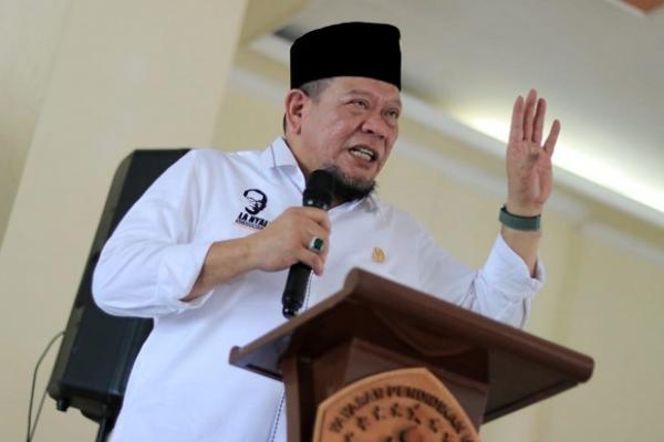 Pernyataan Gubernur Kalimantan Barat (Kalbar), Sutarmadji yang menyatakan 20 persen aliran listrik di daerahnya dipasok dari negara tetangga Malaysia menyentak Ketua DPD RI AA LaNyalla Mahmud Mattalitti.