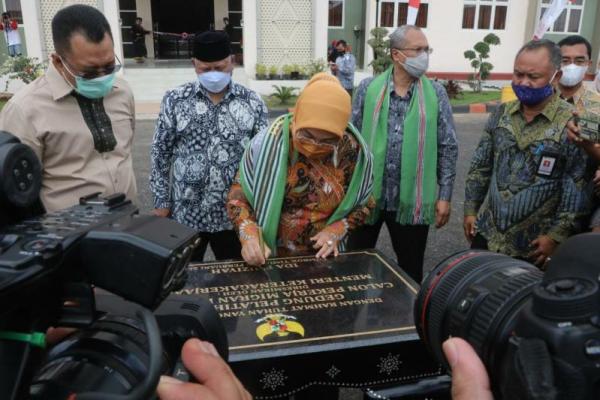 Pembangunan workshop CPMI pertama milik Kemnaker ini merupakan salah satu pemenuhan tanggungjawab dalam memberikan perlindungan teknis bagi CPMI sebelum bekerja ke luar negeri.